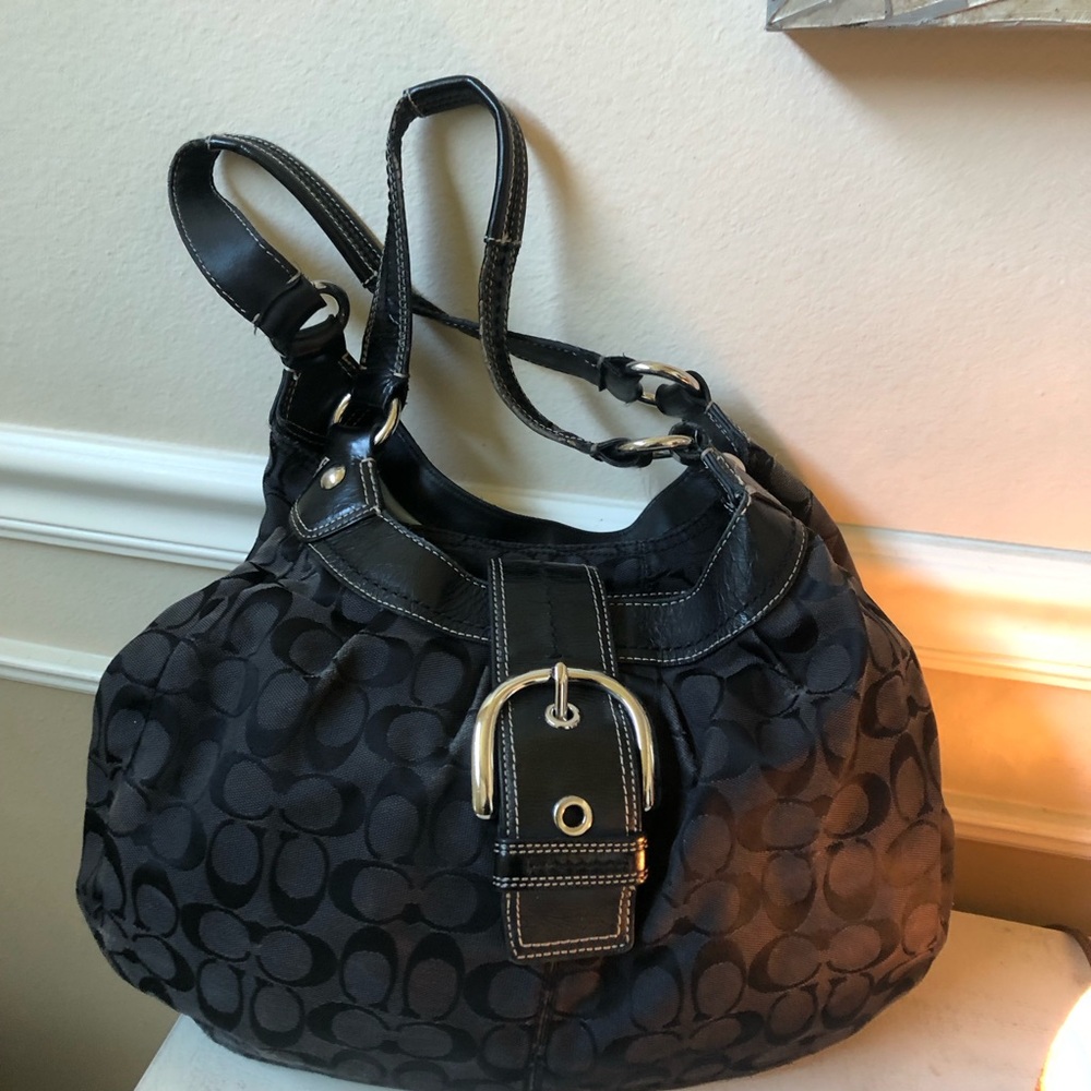 Coach purse!!